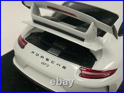 1/18 Minichamps Porsche 911 GT3 in White from 2017 Black Wheels on leather base