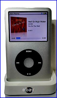 Apple iPod Classic 7th generation 160gb Silver front ONE-YEAR GUARANTEE