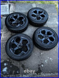 Brand New 4 Wheels Taken From LAND ROVER RANGE ROVER SPORT HSE SD4 AUTO Brand New 4 Wheels Taken From LAND ROVER RANGE ROVER SPORT HSE SD4 AUTO