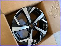 Immaculate, Nissan Qashqai 2018 J11 Tekna alloy wheel 19, removed from new car