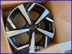 Immaculate, Nissan Qashqai 2018 J11 Tekna alloy wheel 19, removed from new car