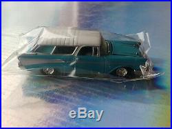 Real Ridr'57 Chevy Nomadfrom Larry Wood Employee Collectionbagorighot Wheel