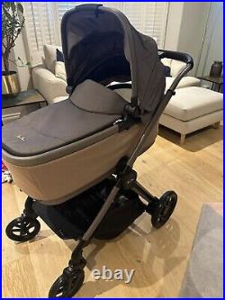 Silver cross reef pram