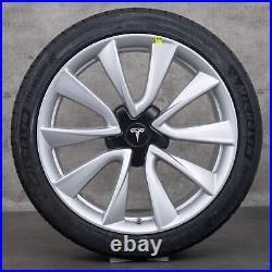 Tesla Model 3 Performance Summer Wheels 19-Inch Summer Tires Rims 1044224-00-B