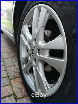 Wheels Honda 17 alloys from 2010 Civic 2 new tyres and 2 with 3/4 mm tread